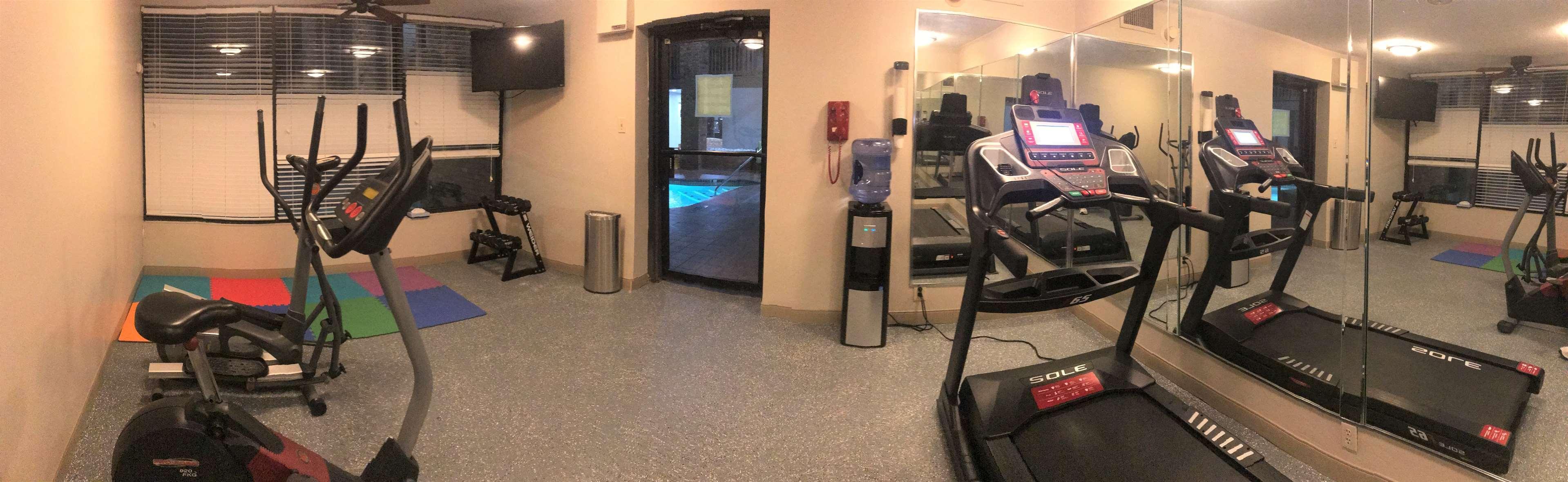 Surestay Plus Hotel By Best Western Greenwood Exterior photo