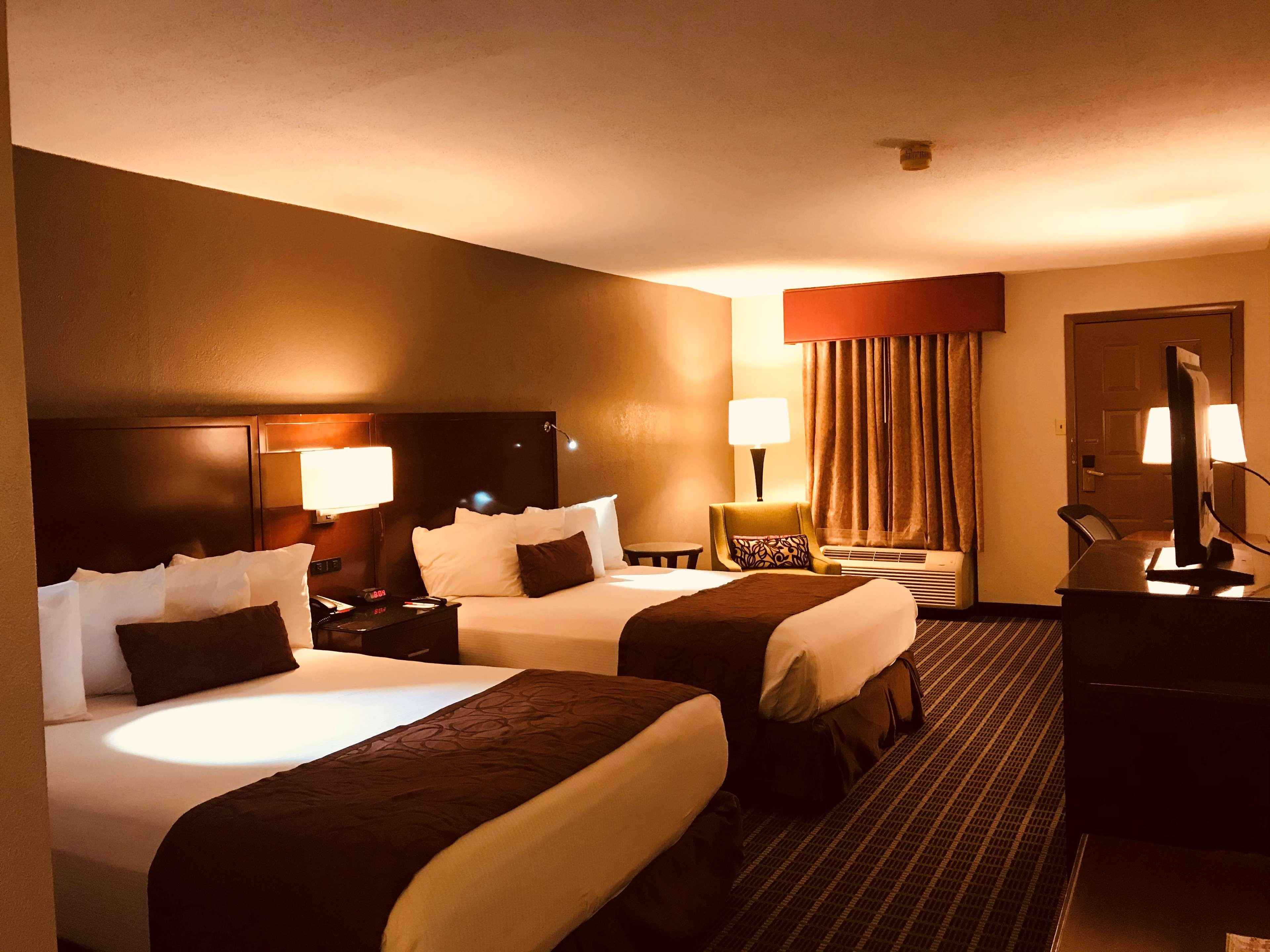 Surestay Plus Hotel By Best Western Greenwood Exterior photo