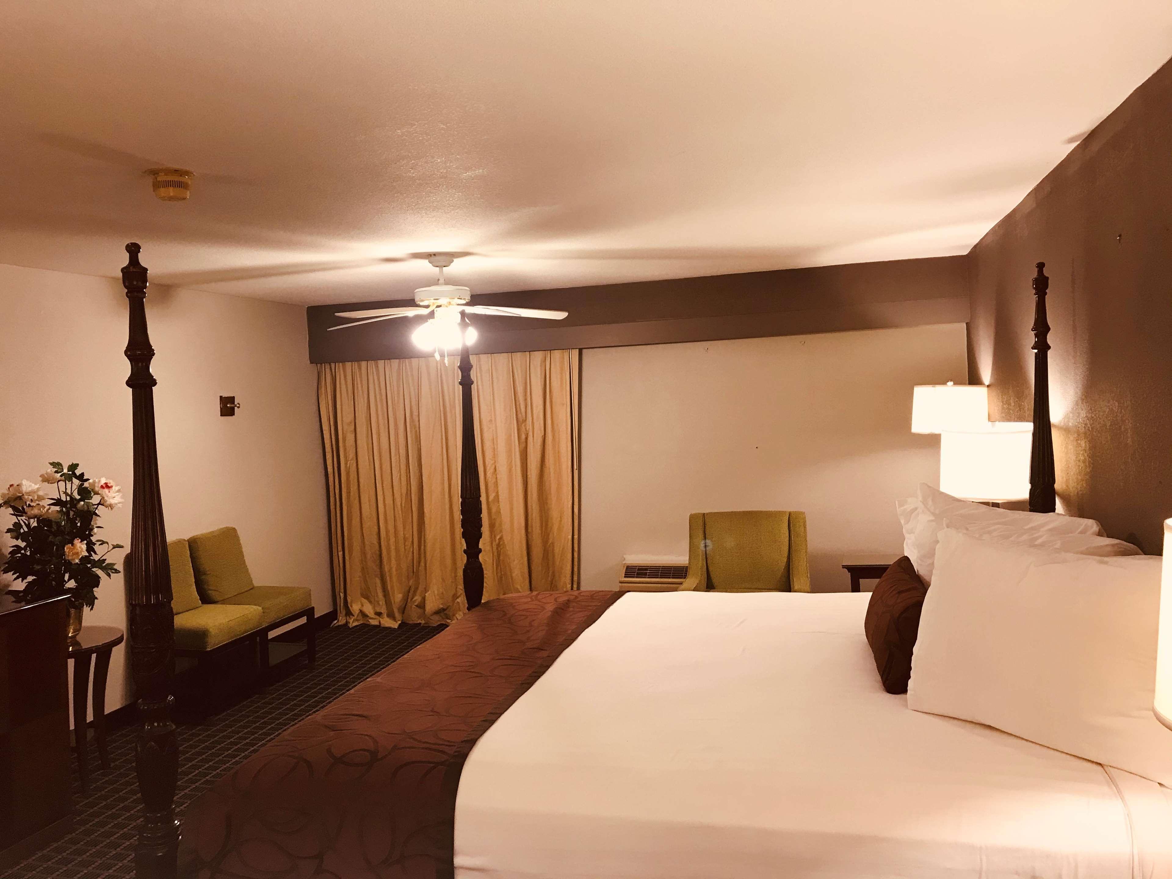 Surestay Plus Hotel By Best Western Greenwood Exterior photo